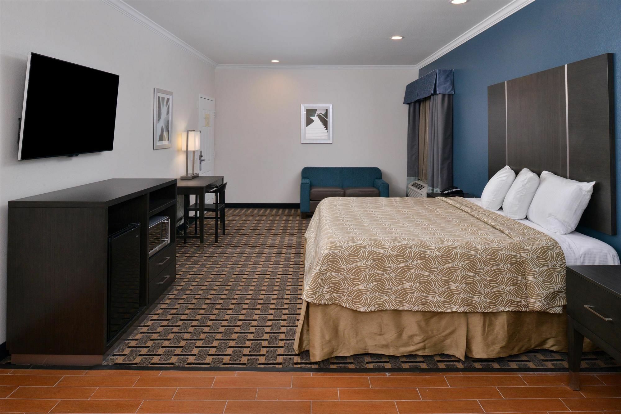 Regency Inn & Suites- Nw Houston Jersey Village Exterior photo